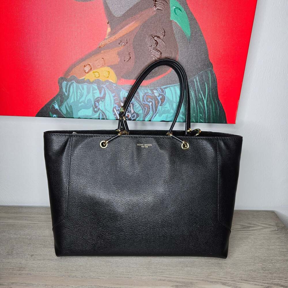 Henri Bendel Black Saffiano Leather Tote Shoulder Bag EUC